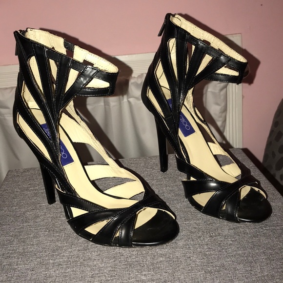 Jimmy Choo - Picture 1 of 3